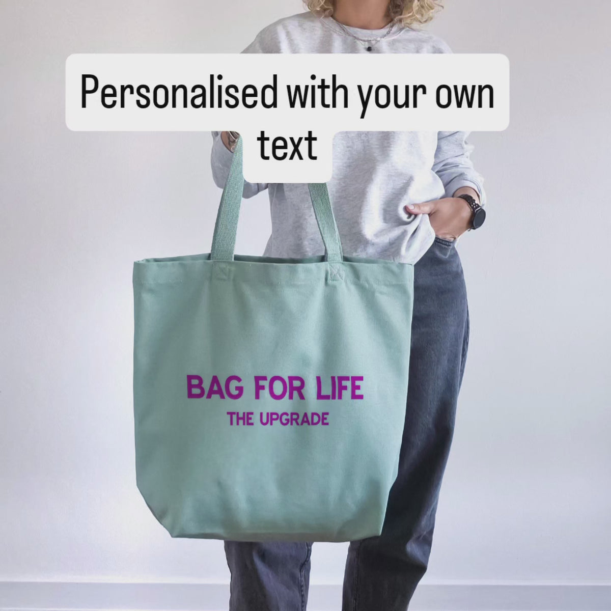 Video showing totes' features 